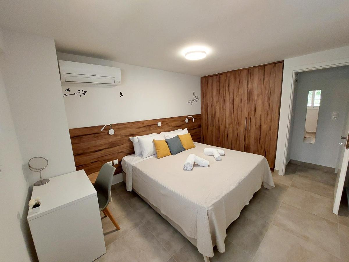 Naiads Nest - The Garden Gem Apartment Varkiza Luaran gambar
