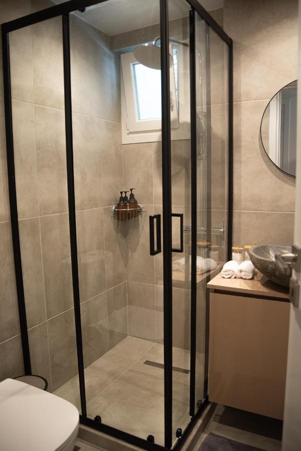 Naiads Nest - The Garden Gem Apartment Varkiza Luaran gambar